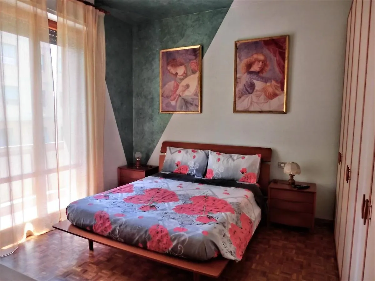 Daire Casa Di Giada Appartamento Luminoso A Due Passi Dalla Tramvia Per Firenze Scandicci