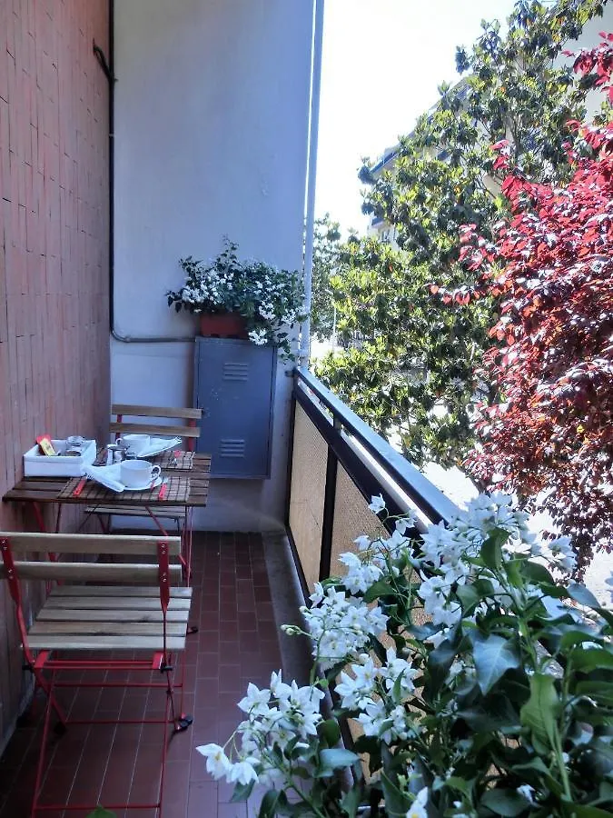 Daire Casa Di Giada Appartamento Luminoso A Due Passi Dalla Tramvia Per Firenze Scandicci