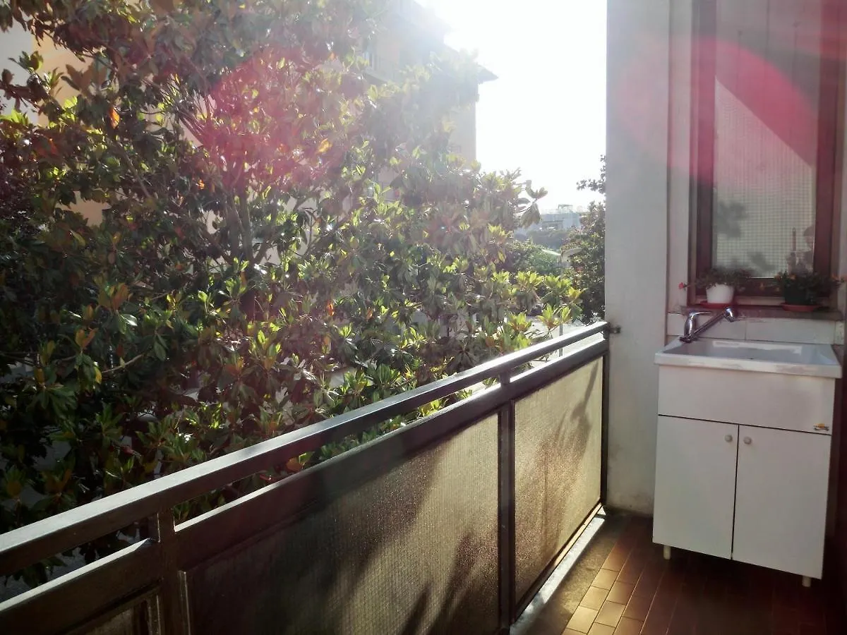 Daire Casa Di Giada Appartamento Luminoso A Due Passi Dalla Tramvia Per Firenze Scandicci